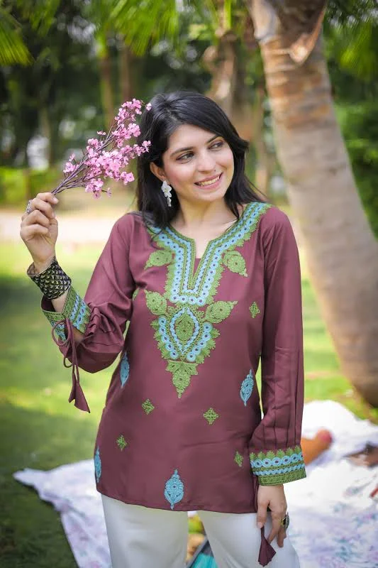 Viscose Rayon Embroidered Straight Short Kurti